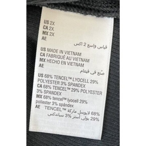 On 34th Women's Deep Black Ribbed Long Sleeve Top Plus Size 2X NWT - Picture 4 of 5